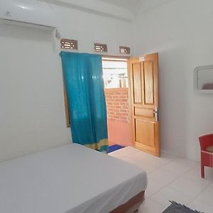 מלון Cilowa Aa Bungsu Syariah Balekambang Ciletuh Sukabumi Redpartner Exterior photo