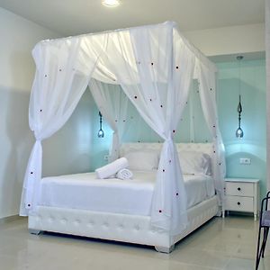 נפפקטוס Epipleon Luxury Suites -101- Δωμάτιο 45Τμ Με Βεράντα 30Τμ Μπροστά Στη Θάλασσα Exterior photo
