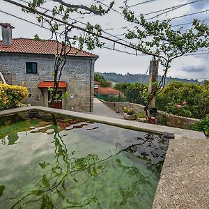 בראגה Casa Da Ramada - Water Spa Tank With Running Natural Spring Water - By Bedzy Exterior photo