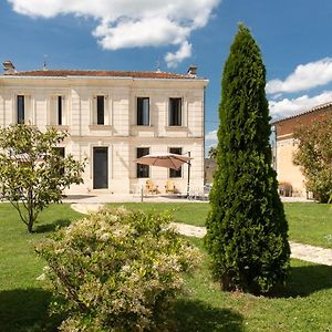 לינה וארוחת בוקר Saint-Androny Maison De Jean Exterior photo