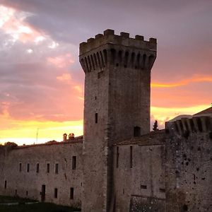 לינה וארוחת בוקר Castel Ritaldi Torre Della Botonta Exterior photo