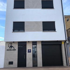 מלון Torreorgaz Hostal Leon Exterior photo