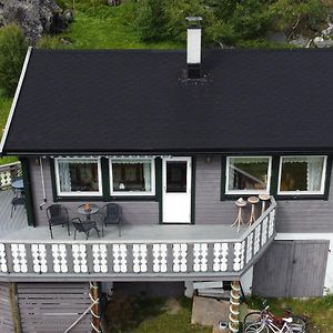 Russenes Rivdnji Holiday Home Smorfjord Exterior photo