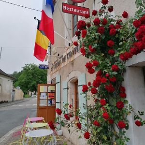 Grignols  Hotel Le Relais Du Chateau Exterior photo