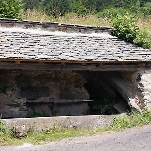 דירות Boussoulet Chez Nave Au Pied Du Meygal Exterior photo