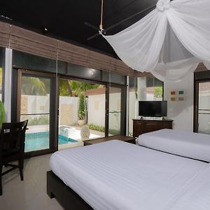 Dhevan Dara Resort & Spa Hua Hin - Pool Villa Exterior photo