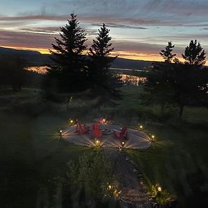 Riverside Fundy'S L0St Lobster & Fundy'S Lighthouse Cottage Bnb Exterior photo