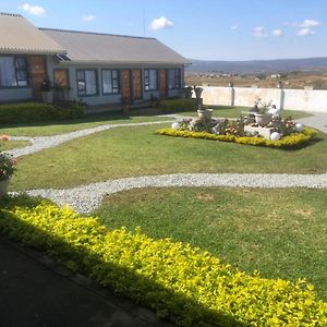 Ulundi Vikamana Guest House Exterior photo