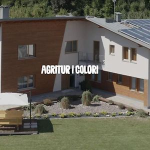 לינה וארוחת בוקר סאנזנו Agritur I Colori Exterior photo