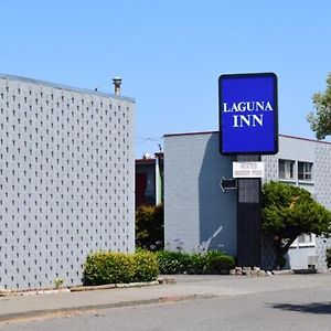 יוריקה Laguna Inn Exterior photo