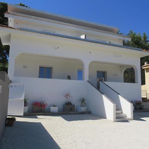 קלטניסטה B&B Adenzia Exterior photo