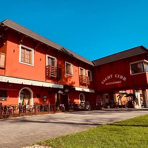 Horní Soběšovice Resort Majak Exterior photo