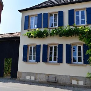 מלון Weisenheim am Sand Gaestehaus & Weingut Gehrig Exterior photo