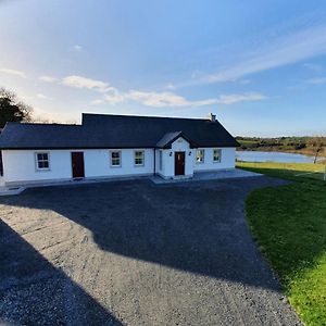 קאבן Claragh Cottage Exterior photo