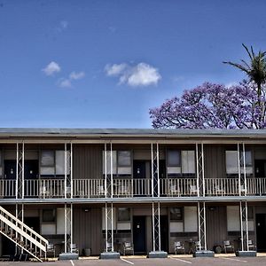 סינגלטון Country Motor Inn Exterior photo