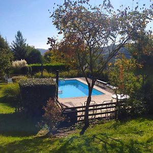 Latouille-Lentillac Villa De 3 Chambres Avec Piscine Privee Jardin Amenage Et Wifi A Bannes Exterior photo