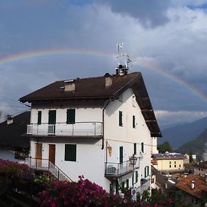 Capriana B&B Signora Elvira Exterior photo