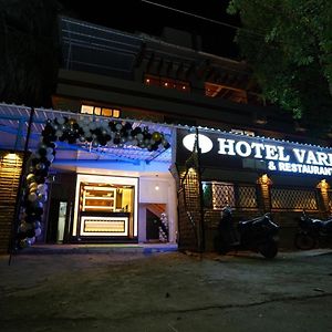 סילבאסה Hotel Vardhan Exterior photo