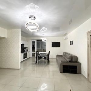 דנייפרופטרובסק Most City Area De-Lux Apartment Exterior photo