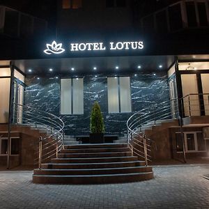 Lotus Hotel צ'יסינאו Exterior photo