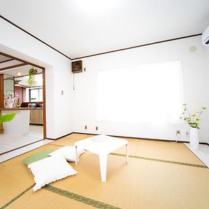 הוילה Higashiomi Large House Exterior photo