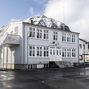 Bolungarvík Einarshusid Guesthouse Exterior photo