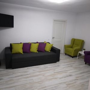 דירות קורטאה דה ארגס Luxury Apartament Exterior photo