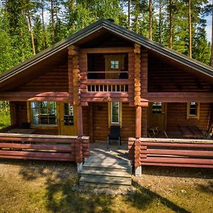 Ahvionniemi Lomalehto Cottages Exterior photo