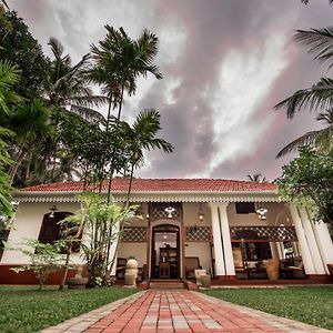 בנטוטה Fortress De Jayaweera - Historic Villa - A Proud Legacy Since 1889 Exterior photo