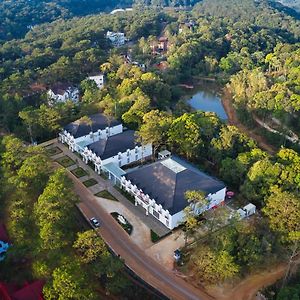 Tỉnh Kontum Golden Boutique Hotel Mang Den Exterior photo