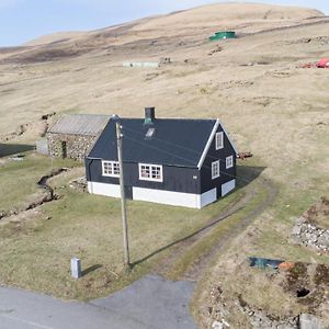 הוילה Skalavik The Real Faroese Experience Exterior photo