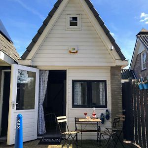 לינה וארוחת בוקר Little House In אמסטרדם Exterior photo