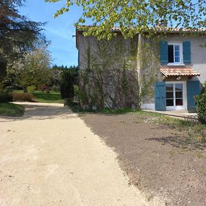 לינה וארוחת בוקר La Chapelle-de-Guinchay L'Eglantyne Exterior photo