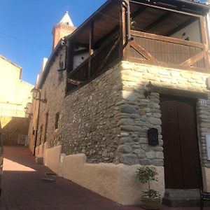הוילה טורה Casa De Piedra.The Stone House Exterior photo