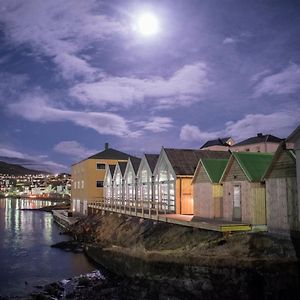 Sørvágur Cottages By The Sea Exterior photo