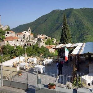 Balestrino Albergo Cecchin Exterior photo