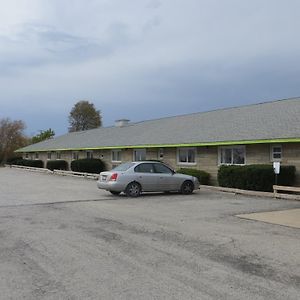 Clarks Hill Lincoln Lodge Motel Exterior photo