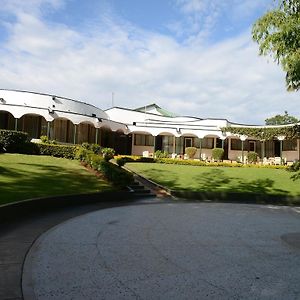 ניירי Green Hills Hotel Exterior photo