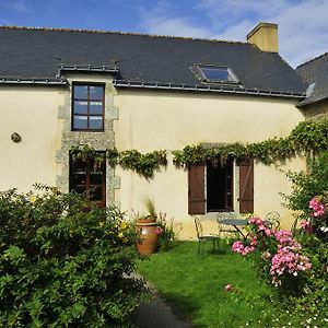 לינה וארוחת בוקר Clohars-Carnoët Chambre D'Hotes Au Vieux Moulin Exterior photo