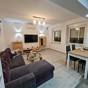 דירות Glogowek Apartament Ada Exterior photo