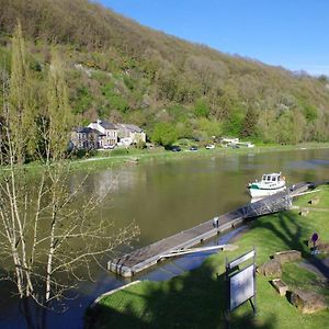 Joigny-sur-Meuse Le Doux Rivage, Proche De Charleville, Jardin Et Acces A La Voie Verte Exterior photo