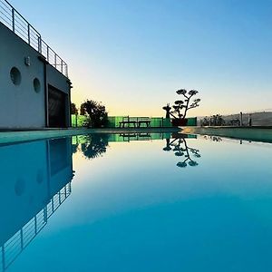 הוילה לימו Havre De Paix, Vue Pano, Terrasse, Piscine, Nature. Exterior photo