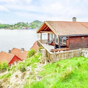 Mjolsnes Pet Friendly Home In Sjernary With Wifi Exterior photo
