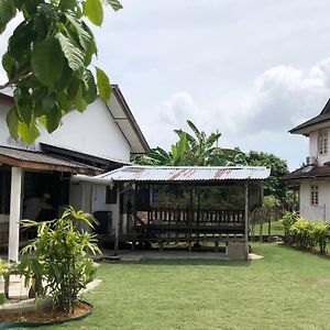 קואלה טרנגאנו Tokmi Retreat Home With Spacious Garden Exterior photo