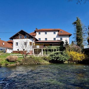 Znojile pri Krki Krka River Lodge Exterior photo