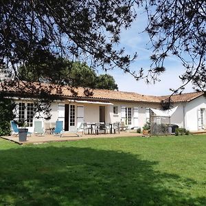 הוילה Saint-Martin-du-Bois  Maison Fourat Exterior photo