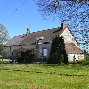 הוילה Ancienne Fermette A Aigurande: Nature, Proche Creuse, 1 Chambre, Jardin Prive, Barbecue, Garage - Fr-1-591-1 Exterior photo