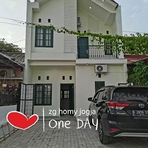 הוילה Gondowulung Zg Homy Jogja Exterior photo