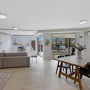 דה אינטרנס Coast Luxury Apartment 3 Exterior photo