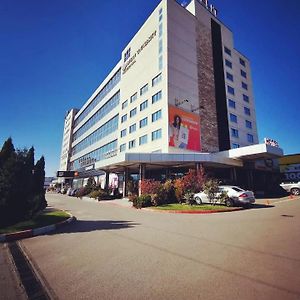 Pernik Hotel Elit Exterior photo